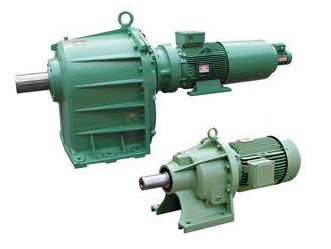 Cast iron IN-LINE Gearboxes: RE, RKE series